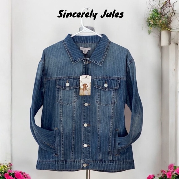 Sincerely Jules NWT WOMENS Washed  Blue Denim Jacket Medium - Picture 1 of 8